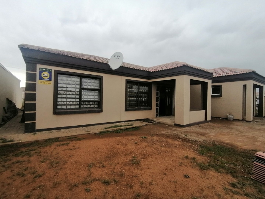 3 Bedroom Property for Sale in Pinehaven Free State